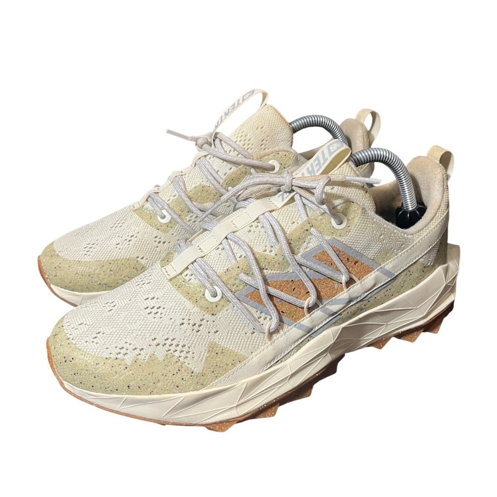 New Balance DynaSoft Tektrel v1 Womens Trail Running Shoes Cork White Size 11